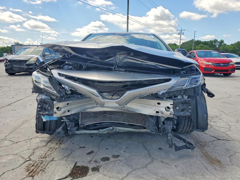 52369176 :رقم المزاد ، 4T1G11AK9NU024665 vin ، 2022 Toyota Camry مزاد بيع