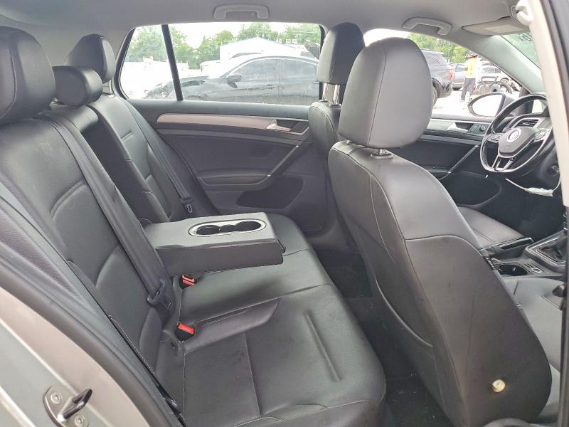 2015 Volkswagen Golf მანქანა იყიდება აუქციონზე, vin: 3VWRA7AU4FM072319, აუქციონის ნომერი: 52517316