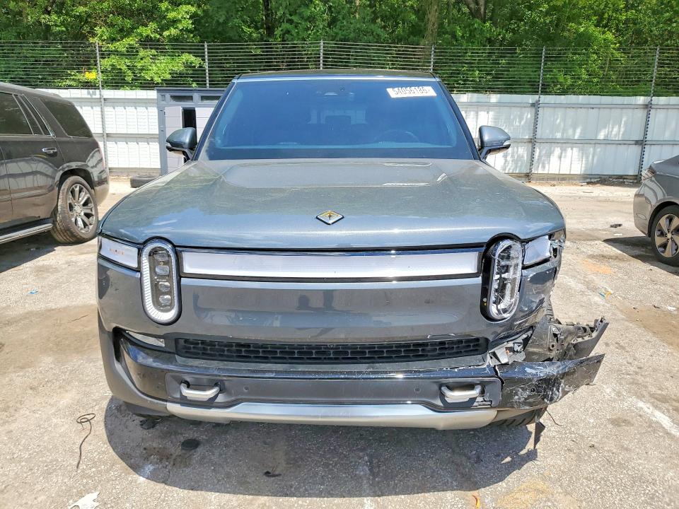 54056186 :رقم المزاد ، 7PDSGABA2PN022829 vin ، 2023 Rivian R1s مزاد بيع