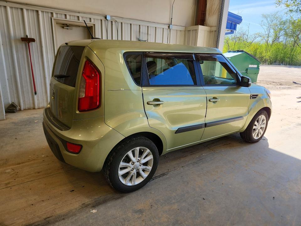 53513806 :رقم المزاد ، KNDJT2A65D7601718 vin ، 2013 Kia Soul مزاد بيع