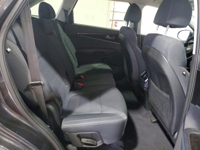 54729576 :رقم المزاد ، 5XYPG4A35JG353307 vin ، 2018 Kia Sorento مزاد بيع
