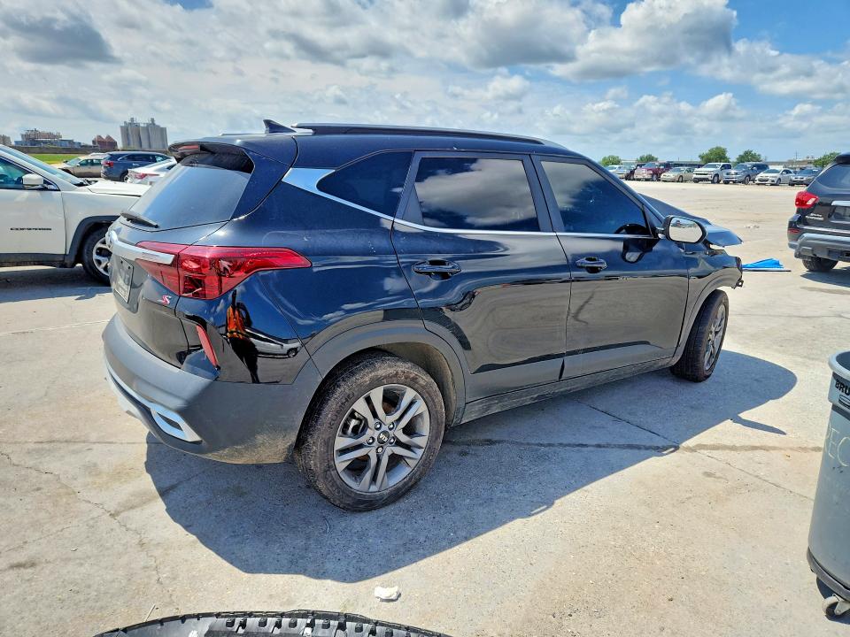 Продаж на аукціоні авто 2021 Kia Seltos, vin: KNDEU2AA3M7225751, номер лоту: 54925806