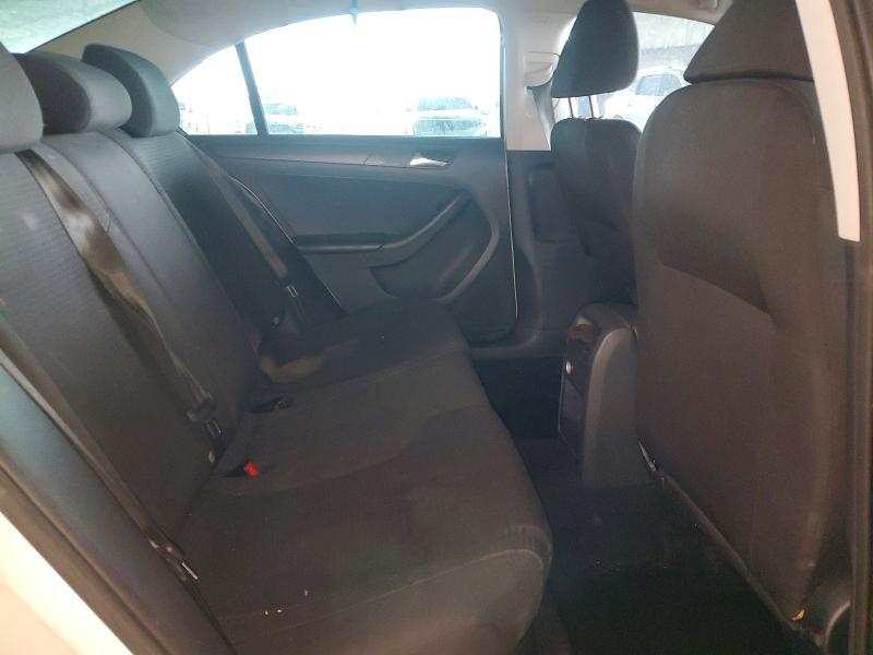 52060216 :رقم المزاد ، 3VW2K7AJXFM279849 vin ، 2015 Volkswagen Jetta مزاد بيع