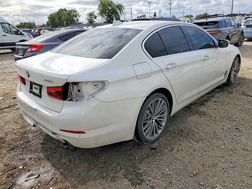 2018 Bmw 530 მანქანა იყიდება აუქციონზე, vin: WBAJA5C52JWA36003, აუქციონის ნომერი: 52397736