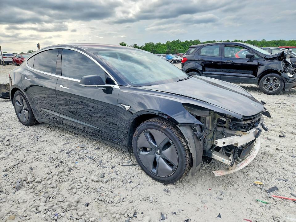 Продаж на аукціоні авто 2018 Tesla Model 3, vin: 5YJ3E1EA2JF003846, номер лоту: 52556176