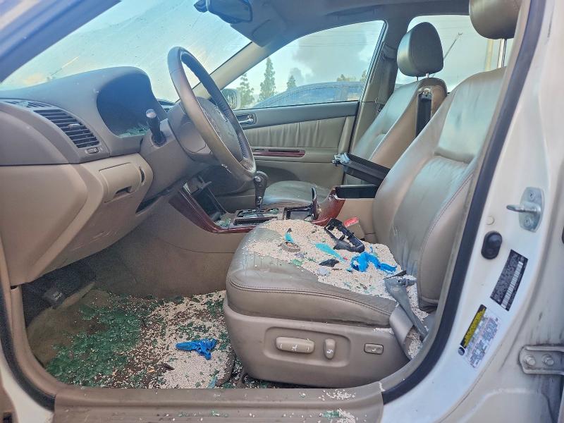 55221276 :رقم المزاد ، 4T1BF32K35U085063 vin ، 2005 Toyota Camry مزاد بيع