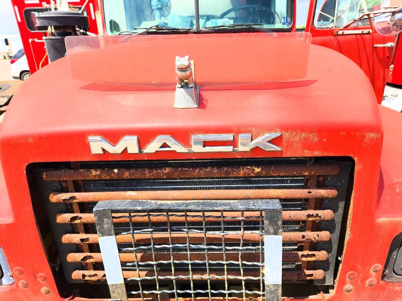 1991 Mack 600 მანქანა იყიდება აუქციონზე, vin: 1M2P264C2MM009213, აუქციონის ნომერი: 51694296
