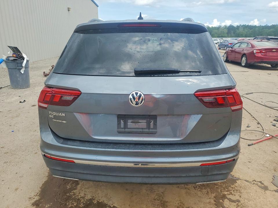 54239756 :رقم المزاد ، 3VV3B7AX2LM089083 vin ، 2020 Volkswagen Tiguan مزاد بيع