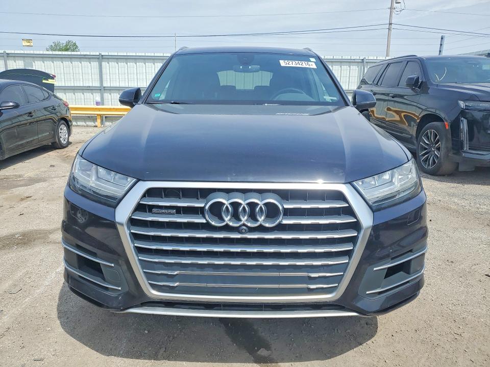 Продажа на аукционе авто 2017 Audi Q7, vin: WA1LAAF70HD058466, номер лота: 52734216
