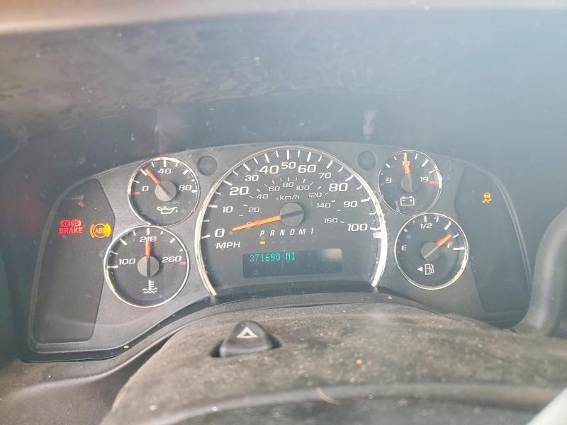 55216706 :رقم المزاد ، 1GB0G2CG1F1276064 vin ، 2015 Chevrolet 3500 مزاد بيع