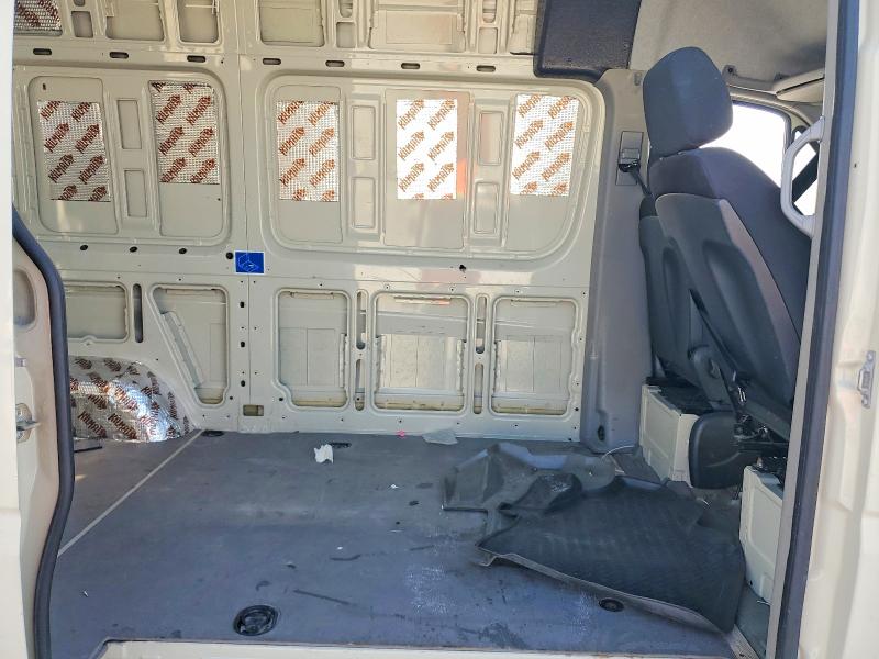 52066566 :رقم المزاد ، WD3PE7CD0JP636458 vin ، 2018 Mercedes-benz Sprinter مزاد بيع