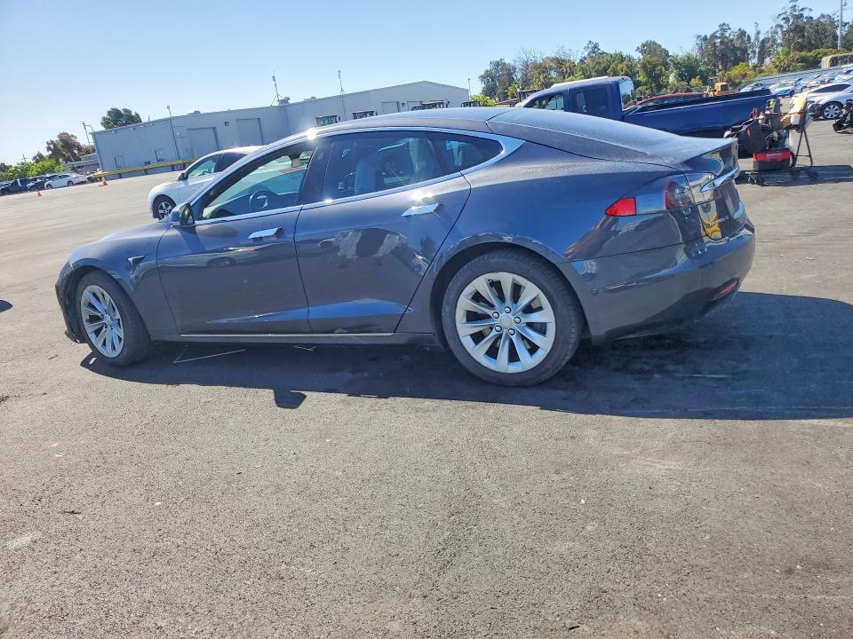 Продаж на аукціоні авто 2019 Tesla Model S, vin: 5YJSA1E27KF304372, номер лоту: 53633976
