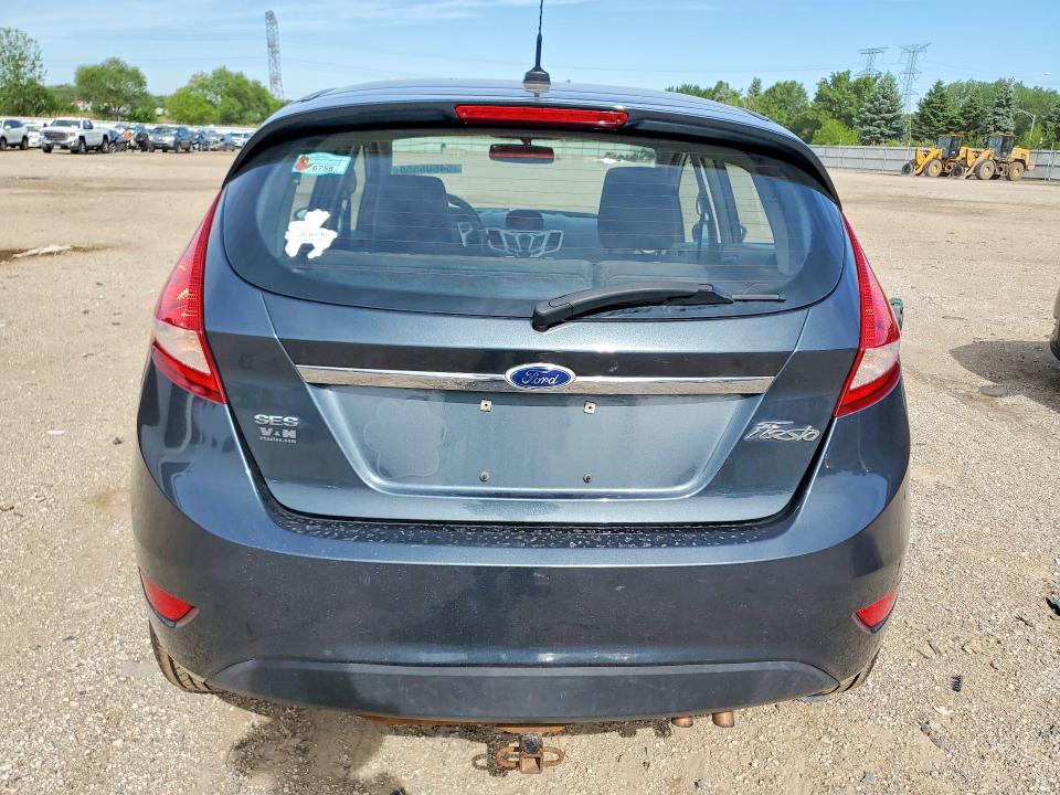 2011 Ford Fiesta მანქანა იყიდება აუქციონზე, vin: 3FADP4FJ2BM212196, აუქციონის ნომერი: 54605556