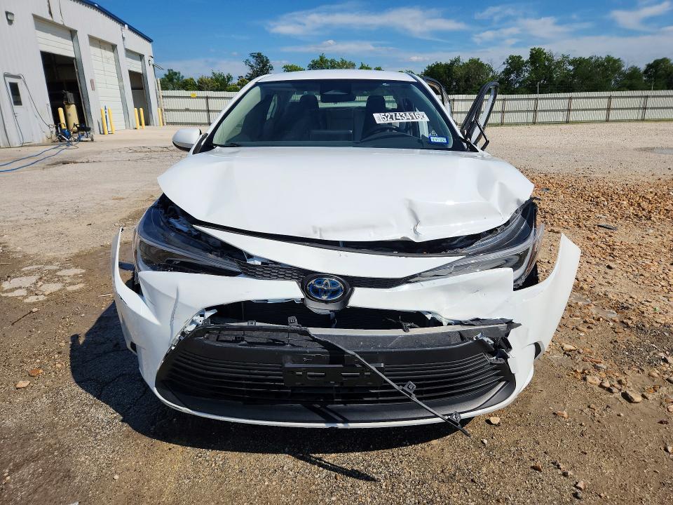2023 Toyota Corolla Hybrid მანქანა იყიდება აუქციონზე, vin: JTDBCMFE7P3017185, აუქციონის ნომერი: 52743416