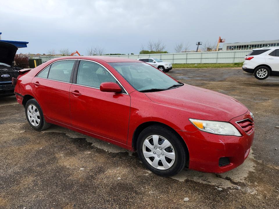 52842546 :رقم المزاد ، 4T4BF3EK8BR176505 vin ، 2011 Toyota Camry مزاد بيع