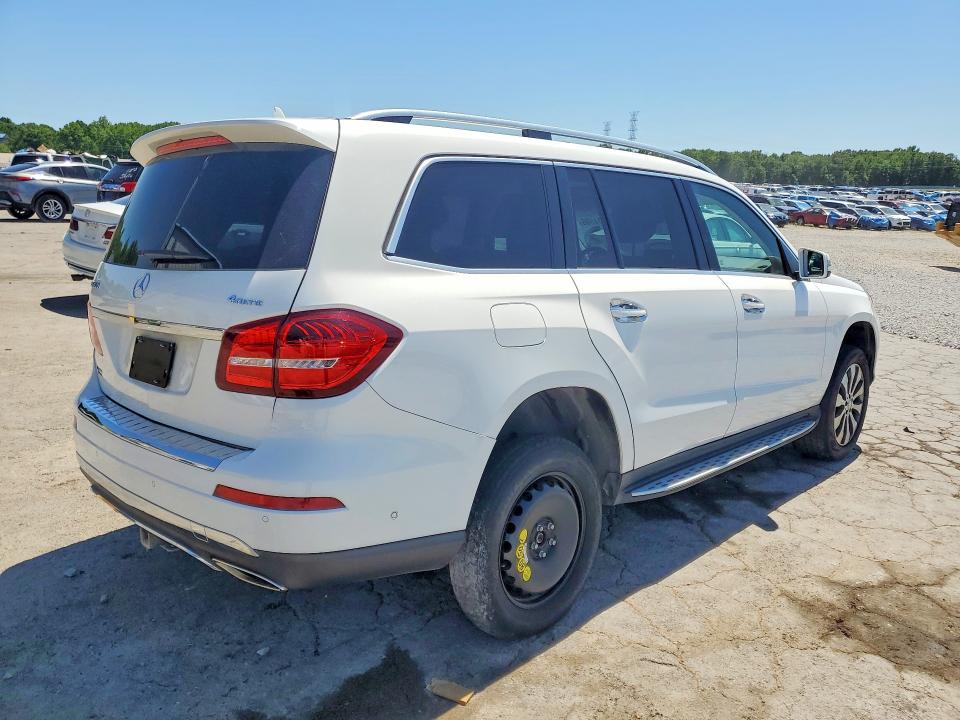 53174596 :رقم المزاد ، 4JGDF6EE6HA848456 vin ، 2017 Mercedes-benz Gls مزاد بيع