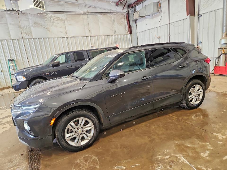 52836066 :رقم المزاد ، 3GNKBHR48NS226706 vin ، 2022 Chevrolet Blazer مزاد بيع