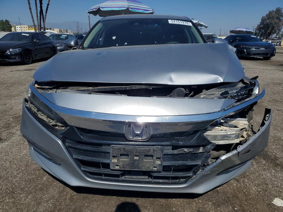 Продажа на аукционе авто 2019 Honda Accord, vin: 1HGCV1F14KA120211, номер лота: 54151976