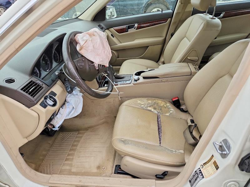53319006 :رقم المزاد ، WDDGF8BBXBA512409 vin ، 2011 Mercedes-benz C مزاد بيع