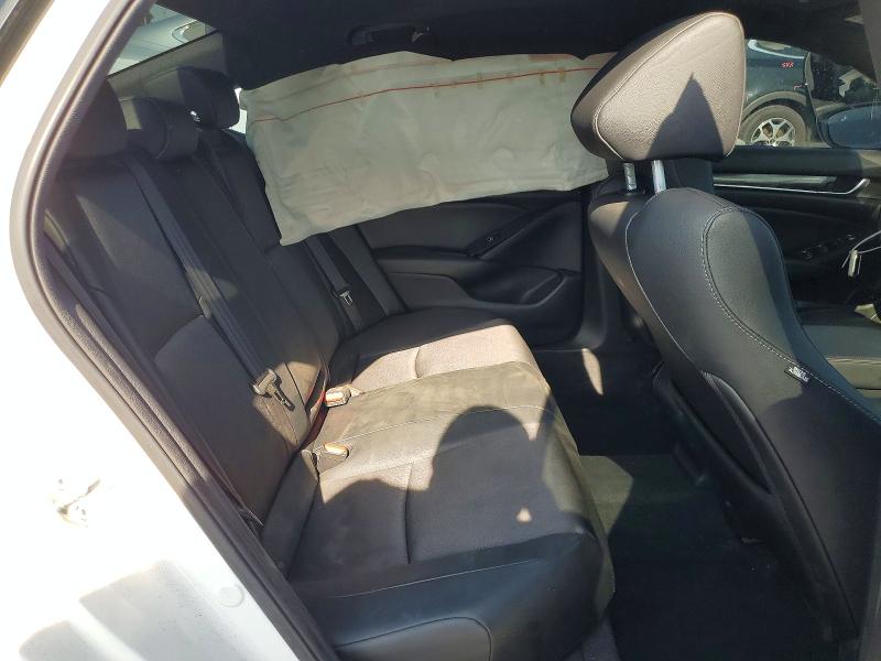 Продаж на аукціоні авто 2019 Honda Accord, vin: 1HGCV2F32KA032040, номер лоту: 53339306