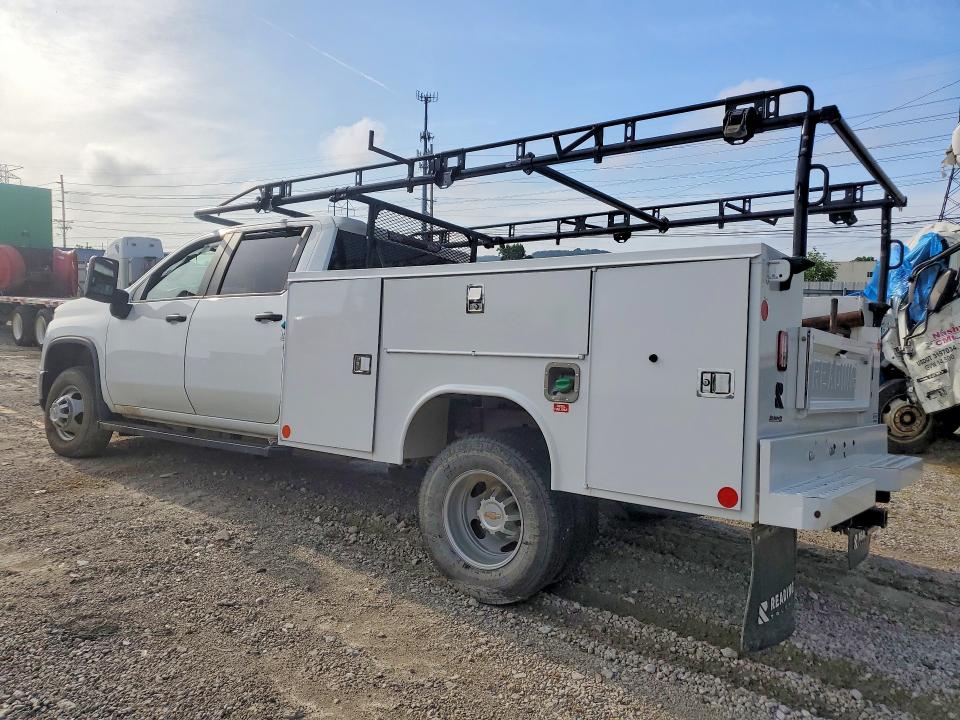 55071026 :رقم المزاد ، 1GB4WREY9RF452143 vin ، 2024 Chevrolet Silverado مزاد بيع