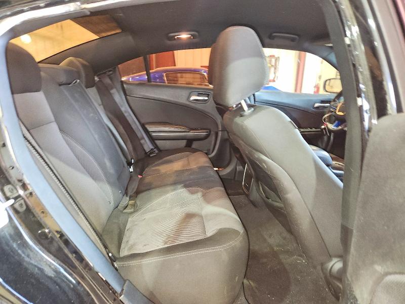 54818686 :رقم المزاد ، 2C3CDXBG9FH810028 vin ، 2015 Dodge Charger مزاد بيع