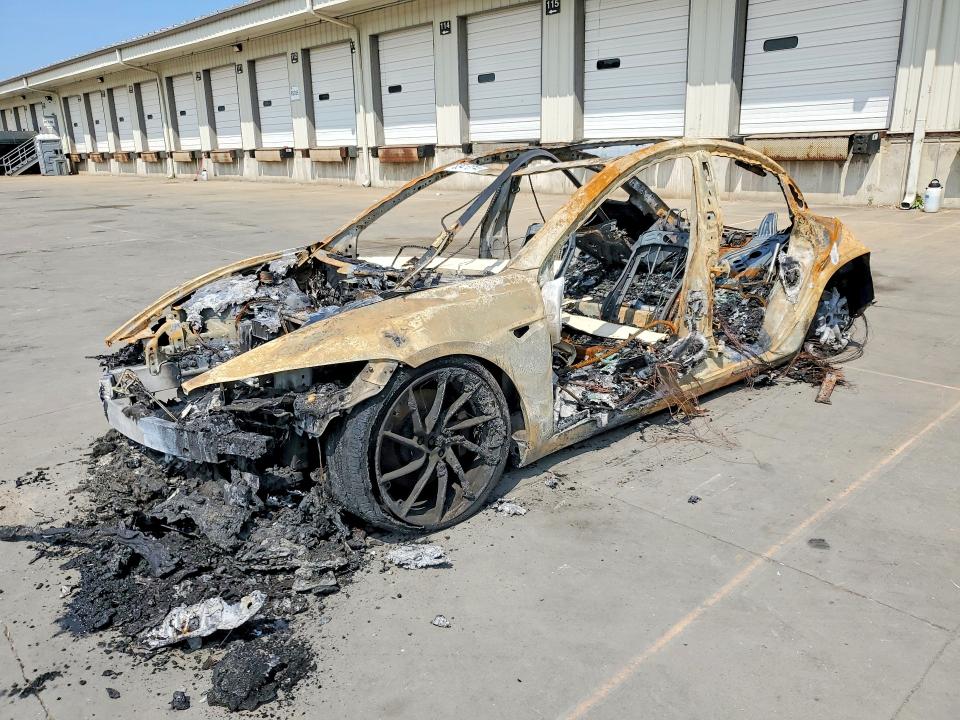 Aukcja sprzedaży 2025 Tesla Model 3, vin: 5YJ3E1ET0SF015318, numer aukcji: 53410746