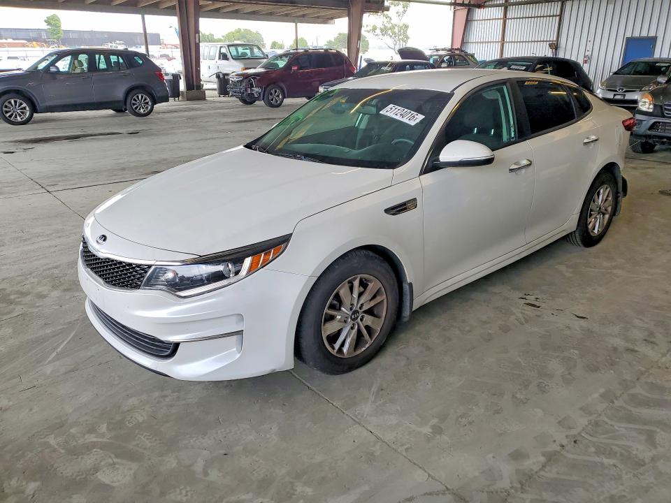 2016 Kia Optima მანქანა იყიდება აუქციონზე, vin: KNAGT4L32G5102705, აუქციონის ნომერი: 51124016