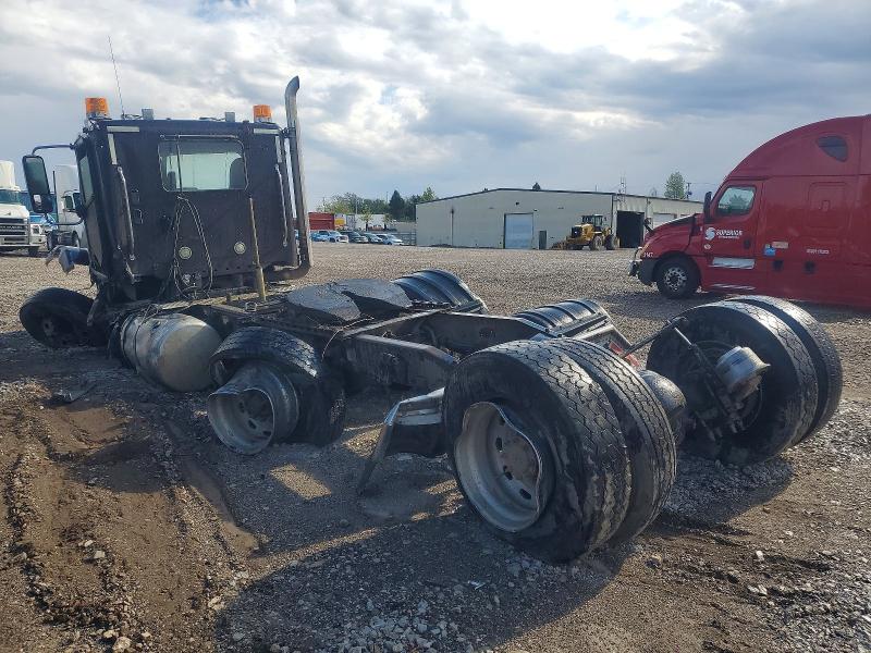 51970176 :رقم المزاد ، 3AKJGNDV4EDFT2932 vin ، 2014 Freightliner Coronado مزاد بيع