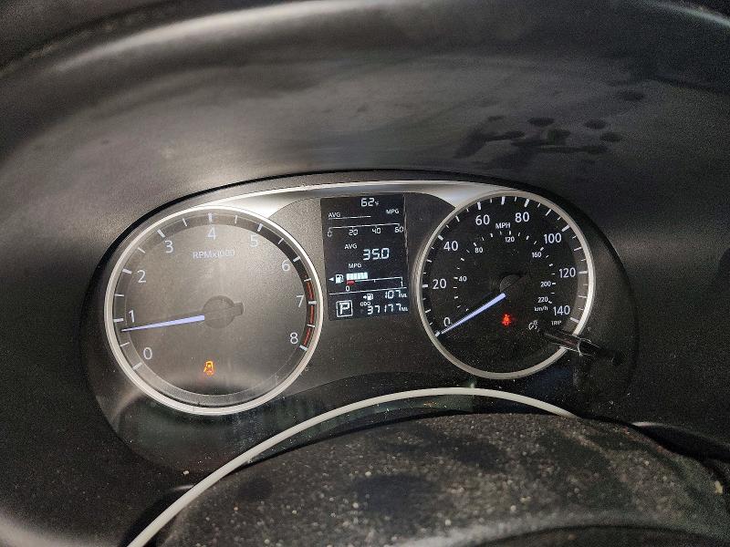 52301356 :رقم المزاد ، 3N1CP5BV5NL506645 vin ، 2022 Nissan Kicks مزاد بيع