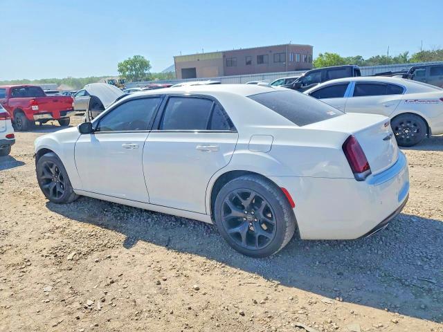 Продажа на аукционе авто 2021 Chrysler 300, vin: 2C3CCABG0MH554603, номер лота: 52798836
