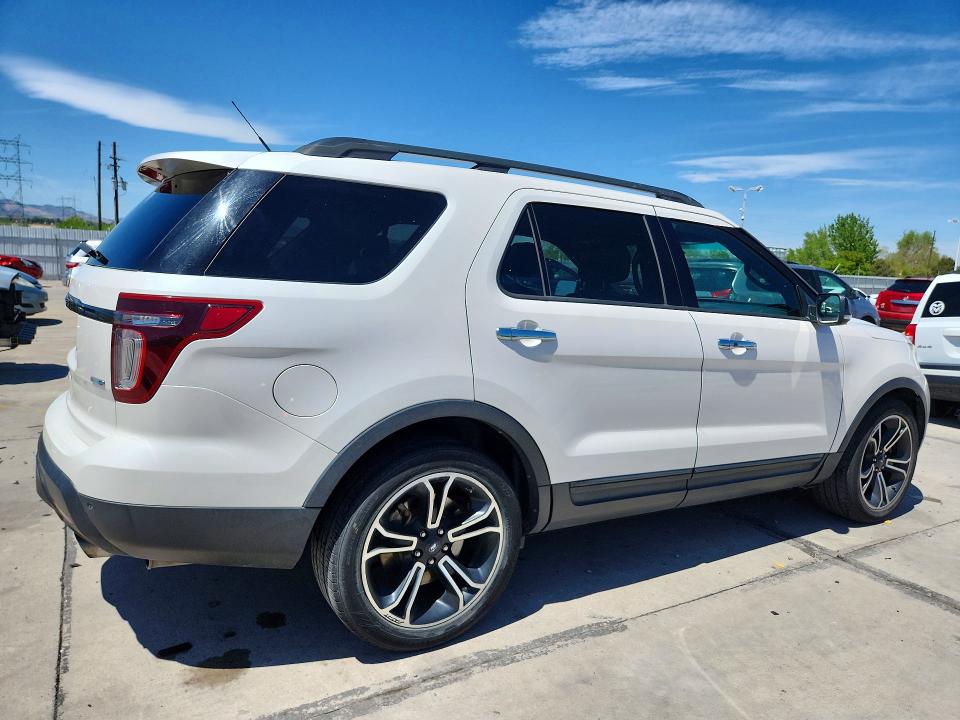 Продажа на аукционе авто 2014 Ford Explorer, vin: 1FM5K8GT2EGA03118, номер лота: 53080896