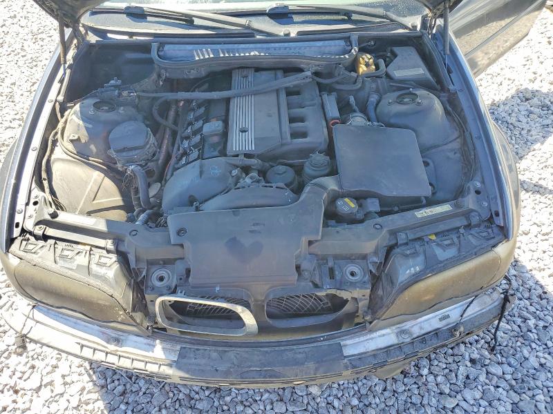 52764656 :رقم المزاد ، WBABS33421JY52281 vin ، 2001 Bmw 325 مزاد بيع