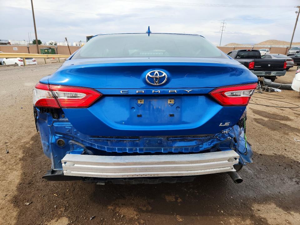 53142776 :رقم المزاد ، 4T1C11AK2LU324298 vin ، 2020 Toyota Camry مزاد بيع