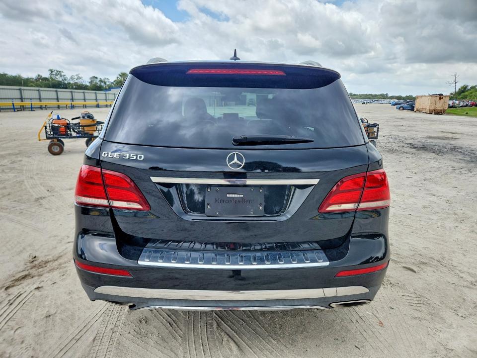 2016 Mercedes-benz Gle მანქანა იყიდება აუქციონზე, vin: 4JGDA5JB8GA764061, აუქციონის ნომერი: 52237796