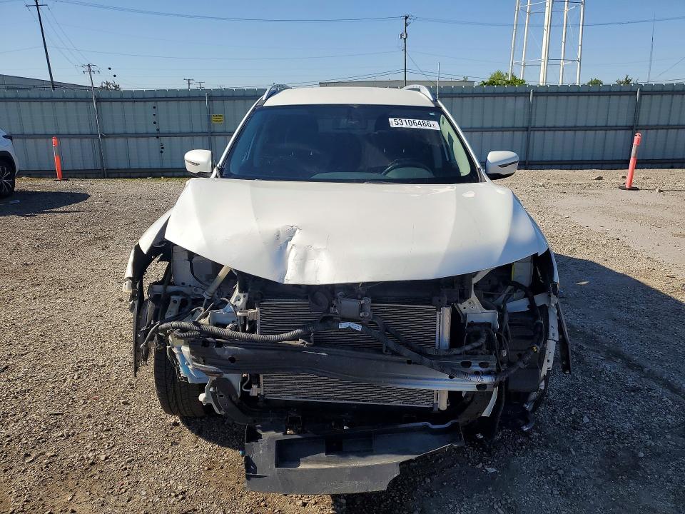 Продажа на аукционе авто 2017 Nissan Rogue, vin: KNMAT2MV4HP608880, номер лота: 53106486