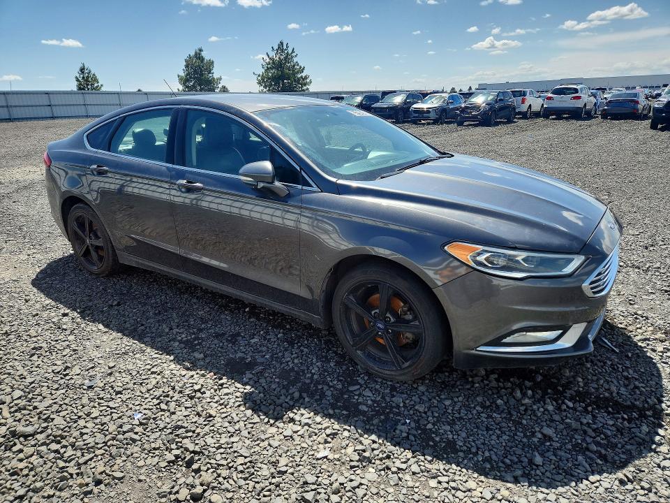 55194246 :رقم المزاد ، 3FA6P0H90HR174063 vin ، 2017 Ford Fusion مزاد بيع