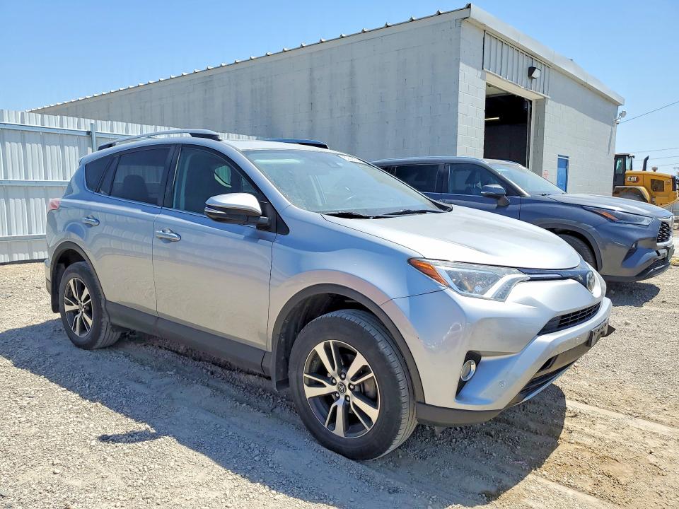 Продаж на аукціоні авто 2017 Toyota Rav4, vin: 2T3WFREV7HW360858, номер лоту: 52583236