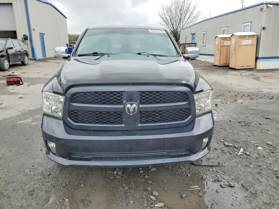 52497776 :رقم المزاد ، 1C6RR7FT0DS683522 vin ، 2013 Ram 1500 مزاد بيع
