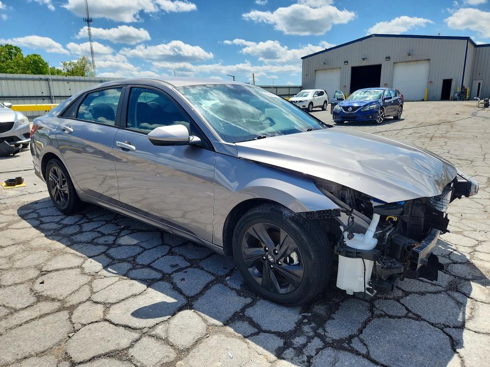 50664576 :رقم المزاد ، KMHLM4AJ6MU006895 vin ، 2021 Hyundai Elantra مزاد بيع