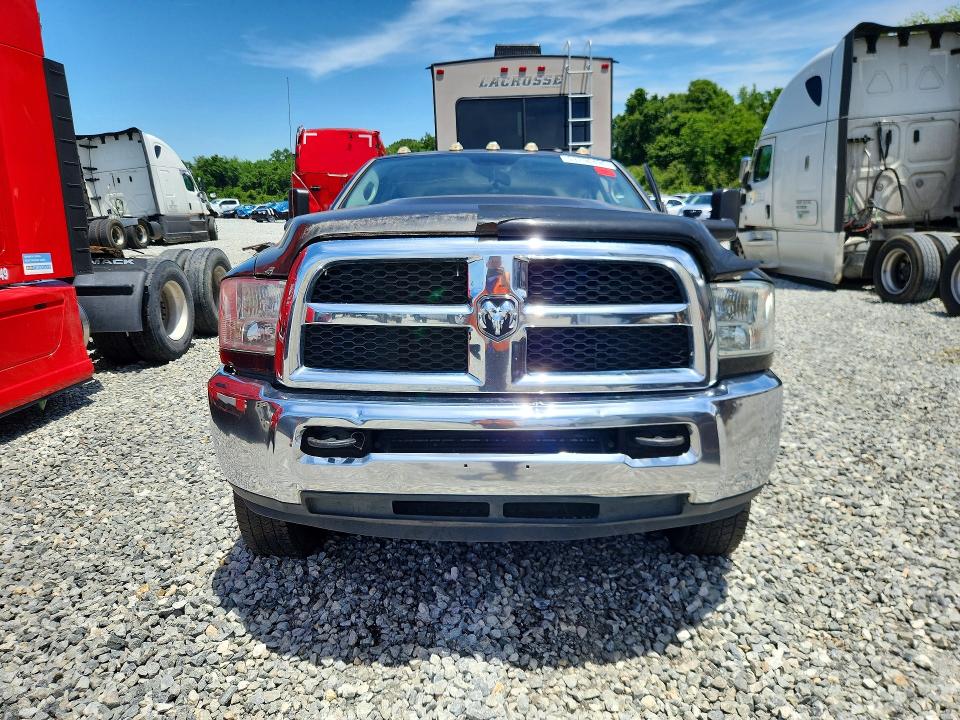 53700496 :رقم المزاد ، 3C63RRGL6HG507393 vin ، 2017 Ram 3500 مزاد بيع