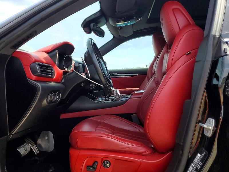 Продажа на аукционе авто 2018 Maserati Levante, vin: ZN661YUS4JX301346, номер лота: 46691386