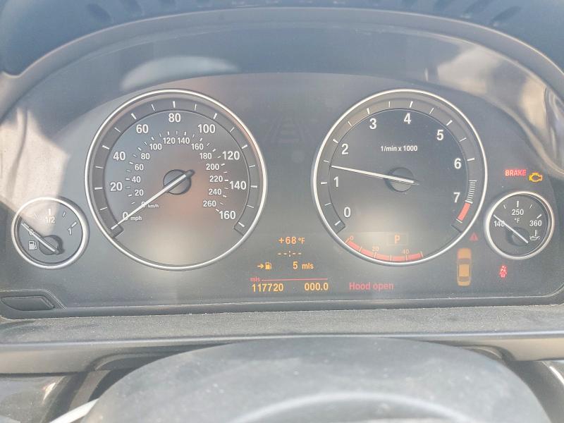 54699356 :رقم المزاد ، WBAFR9C57BC757679 vin ، 2011 Bmw 550 مزاد بيع