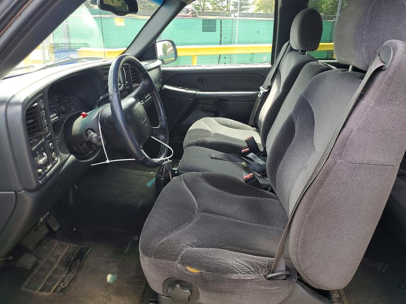 53172486 :رقم المزاد ، 2GTEK19T721209908 vin ، 2002 Gmc New Sierra مزاد بيع