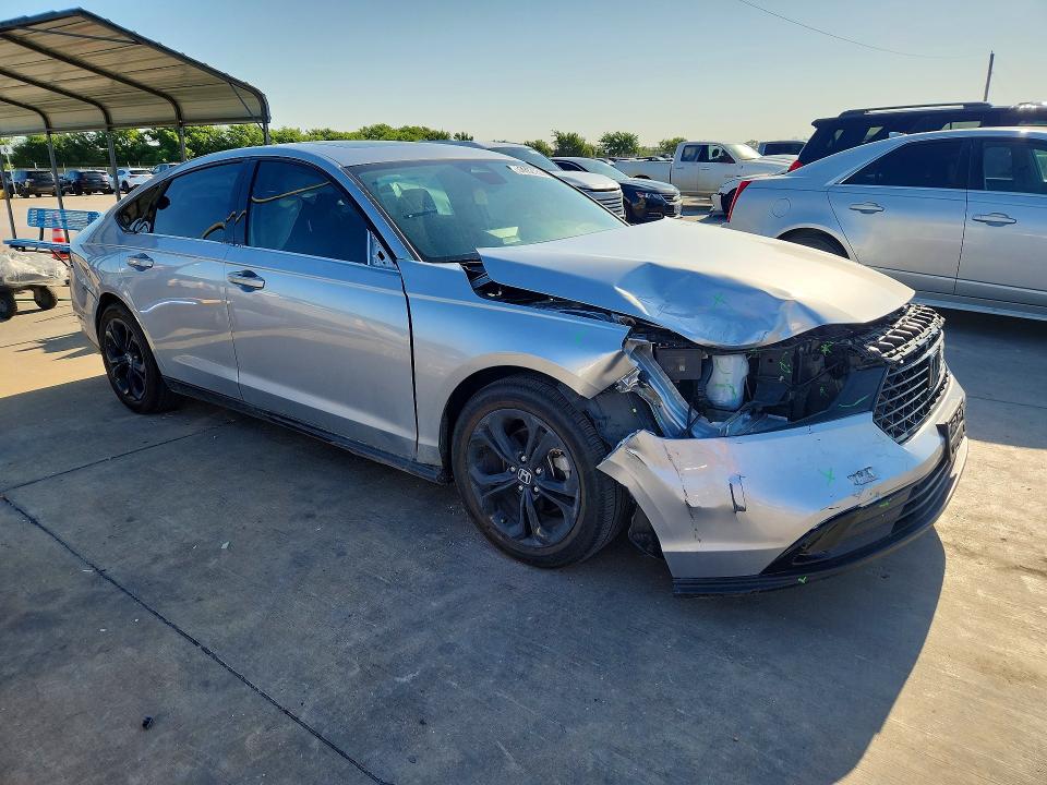 Продажа на аукционе авто 2025 Honda Accord, vin: 1HGCY1F49SA033275, номер лота: 53082736