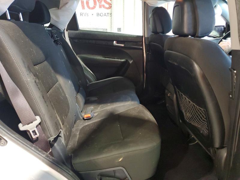 51688546 :رقم المزاد ، 5XYKT3A6XEG520258 vin ، 2014 Kia Sorento مزاد بيع