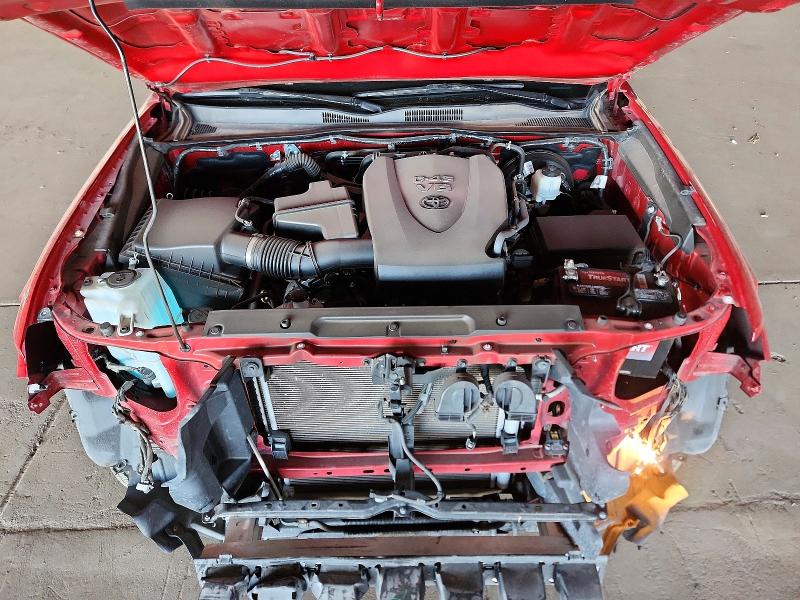 55740936 :رقم المزاد ، 3TMAZ5CNXNM162897 vin ، 2022 Toyota Tacoma مزاد بيع