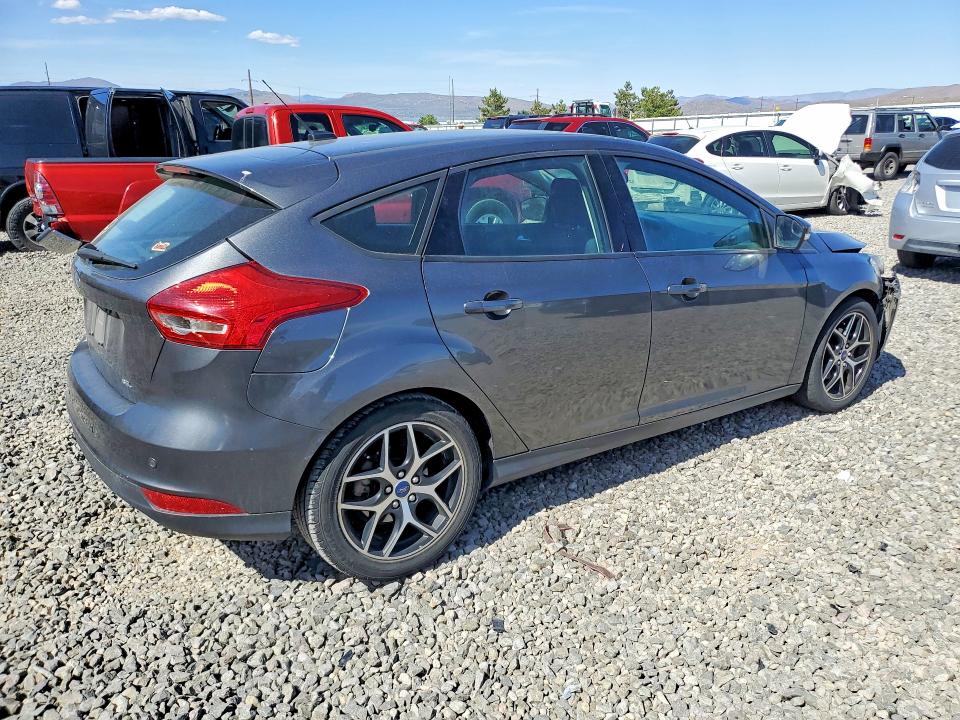 2018 Ford Focus მანქანა იყიდება აუქციონზე, vin: 1FADP3M21JL285758, აუქციონის ნომერი: 52910506