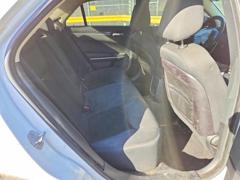 54649546 :رقم المزاد ، 2C3CCAAG8KH700888 vin ، 2019 Chrysler 300 مزاد بيع
