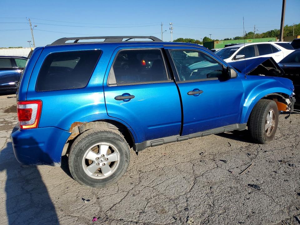 2012 Ford Escape მანქანა იყიდება აუქციონზე, vin: 1FMCU0DG4CKB40498, აუქციონის ნომერი: 52767006